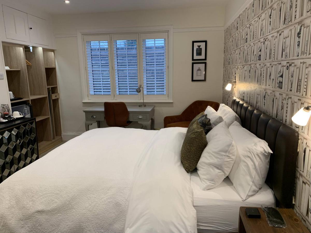 The Malt House Hotel Aylesbury  Bagian luar foto