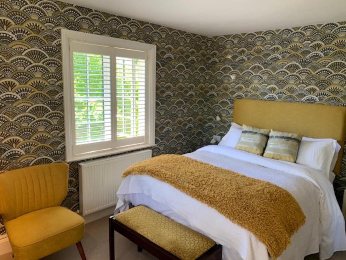 The Malt House Hotel Aylesbury  Bagian luar foto