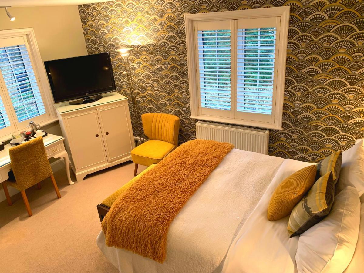 The Malt House Hotel Aylesbury  Bagian luar foto