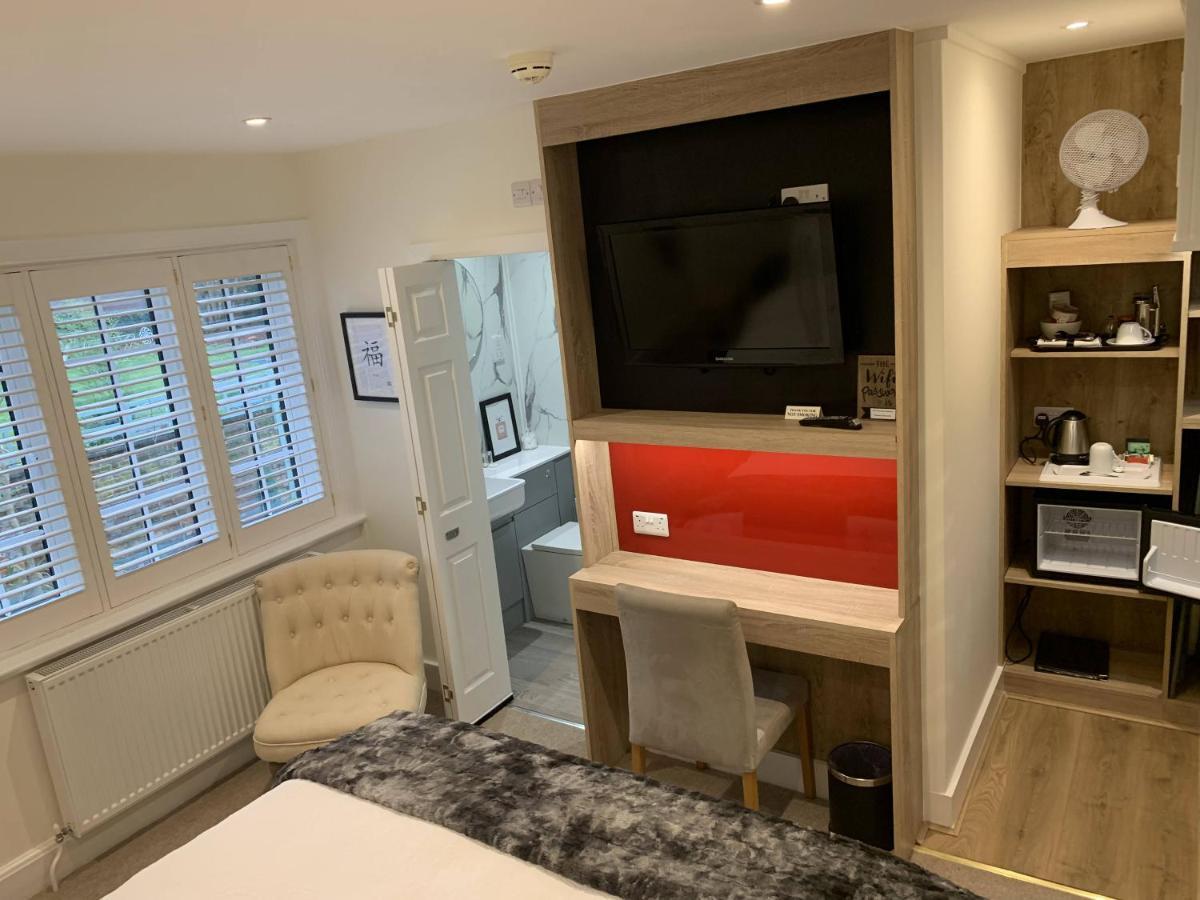 The Malt House Hotel Aylesbury  Bagian luar foto