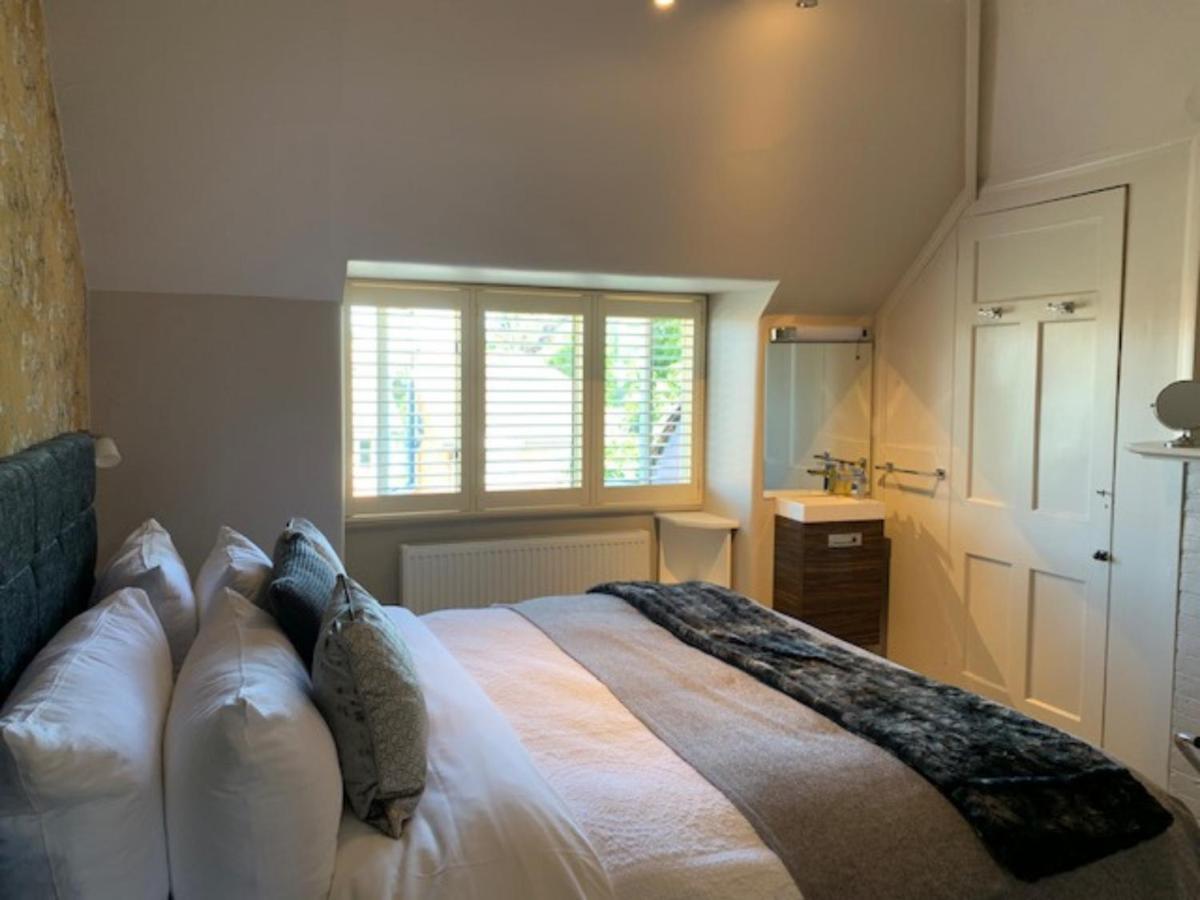 The Malt House Hotel Aylesbury  Bagian luar foto