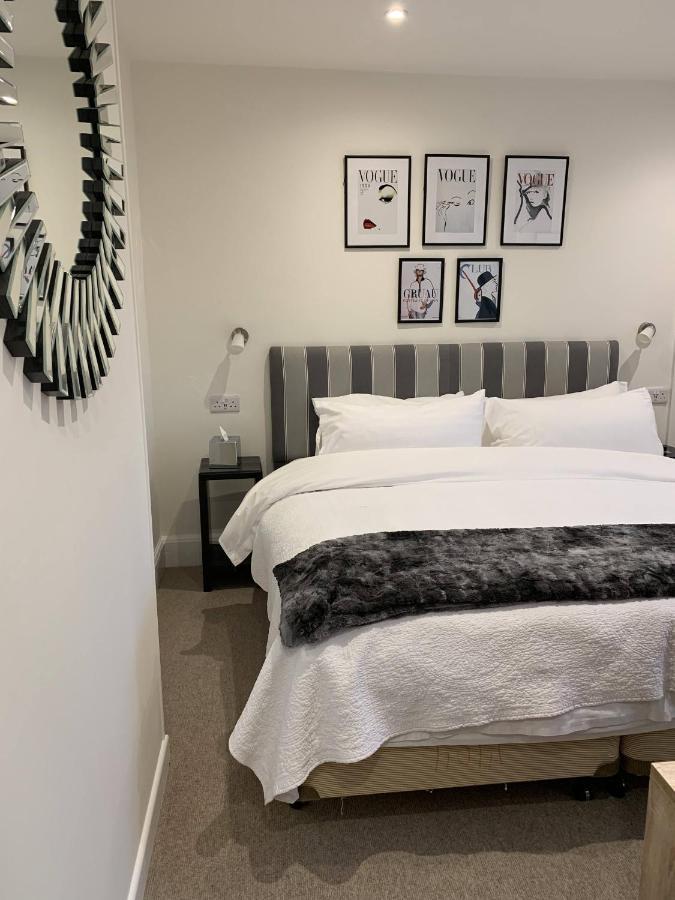 The Malt House Hotel Aylesbury  Bagian luar foto