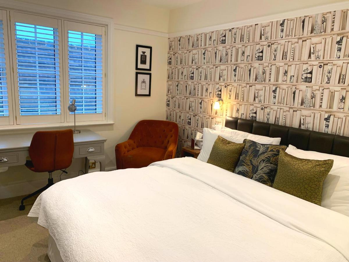 The Malt House Hotel Aylesbury  Bagian luar foto